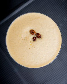 Expresso martini — photographie réalisée par PHOTOPRODSTUDIO à Castres