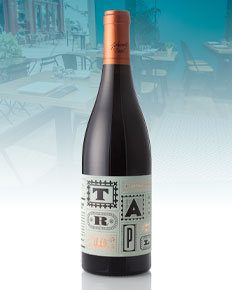Bouteille de vin TARP — photographie réalisée par PHOTOPRODSTUDIO à Castres